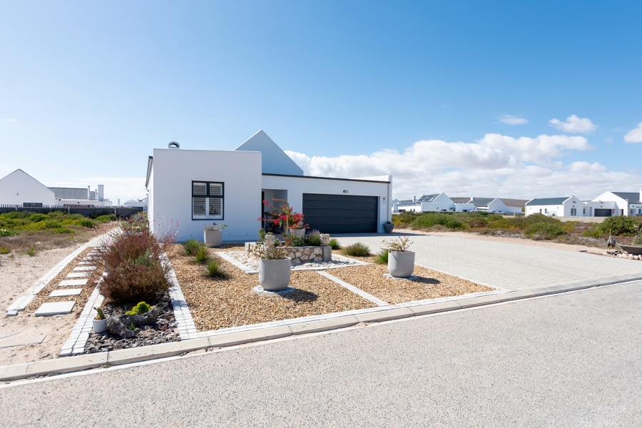 3 Bedroom Property for Sale in Britannia Bay Western Cape